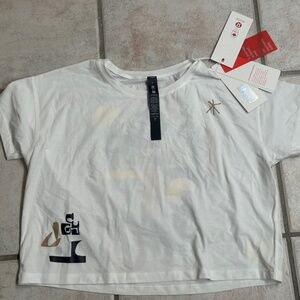 New Lululemon Cates Tee Special Edition